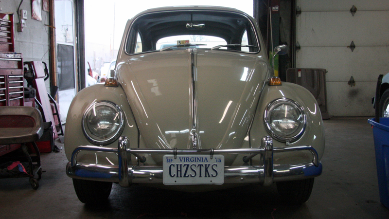 Illustration for article titled The Time I Chopped Up A Dozen Volkswagen Bugs With A Sawzall